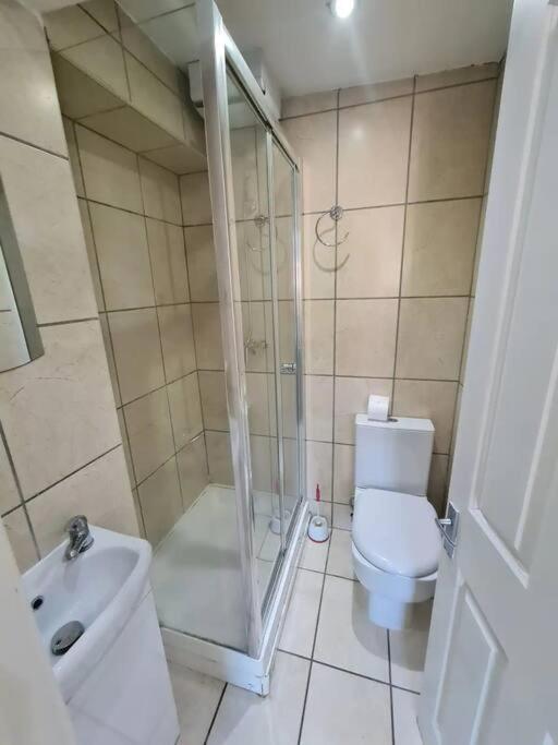 Lovely En-Suite Bedroom لندن المظهر الخارجي الصورة